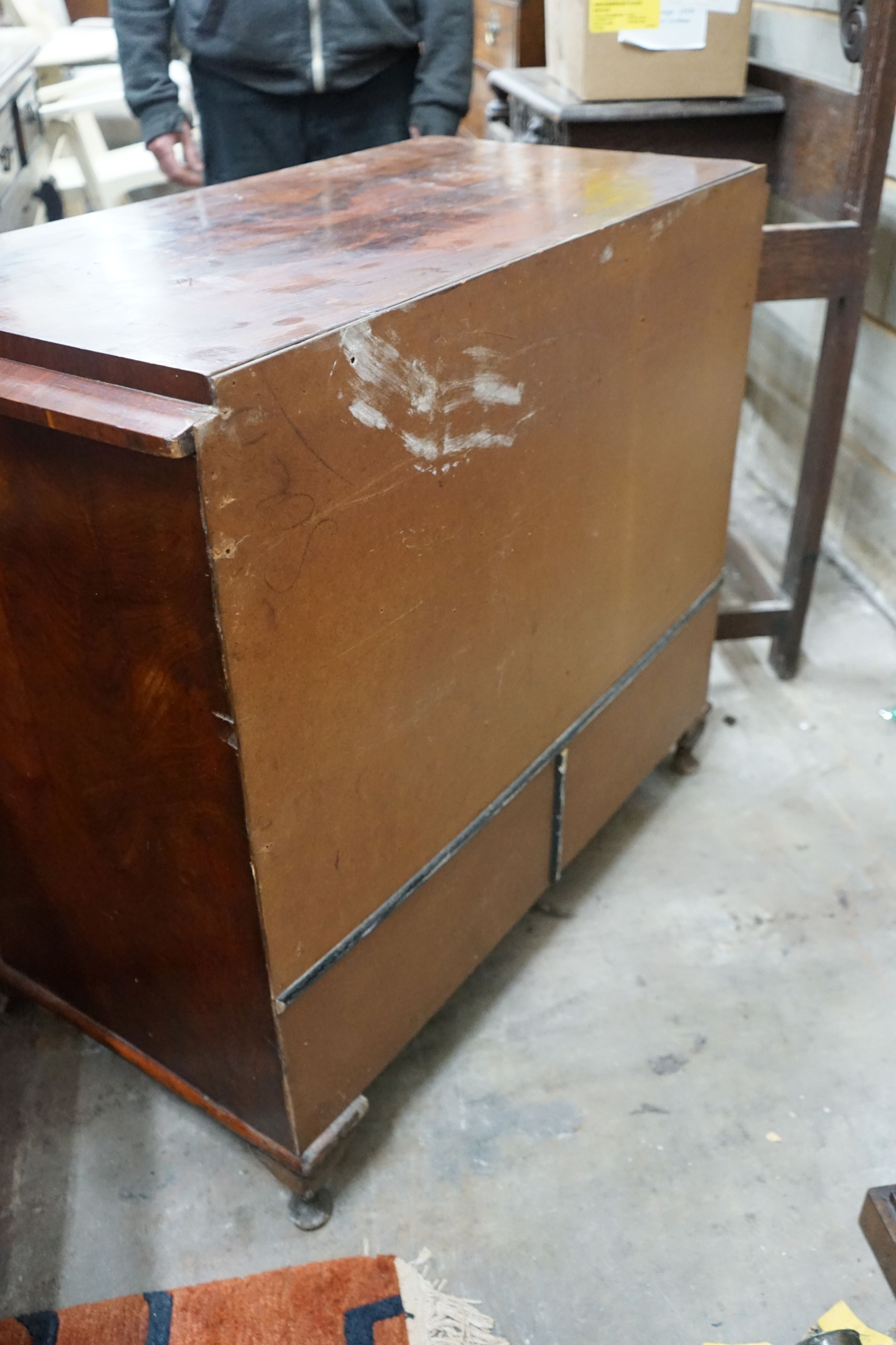 A 19th century French mahogany commode, width 94cm, depth 50cm, height 86cm